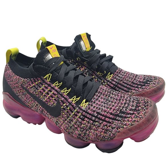 Nike Air VaporMax Flyknit Womens Size Pink Blast Athletic